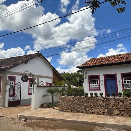 Chafariz Por Um Triz Pousada De Charme Tiradentes Eksteriør bilde